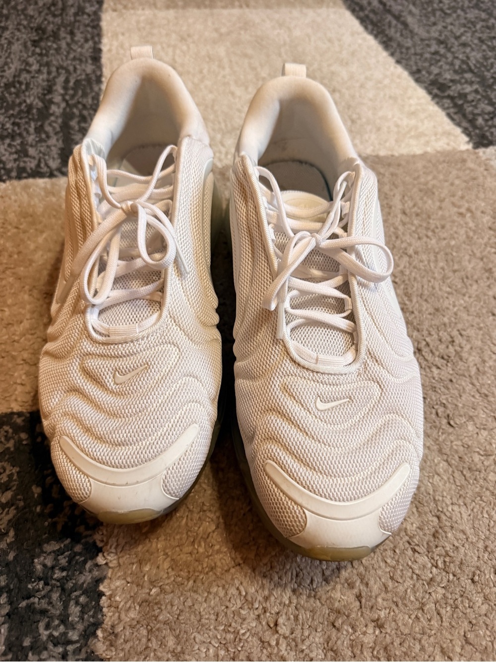 Nike Air Max 720 White Metallic Platinum Athletic Sneakers- Size 13